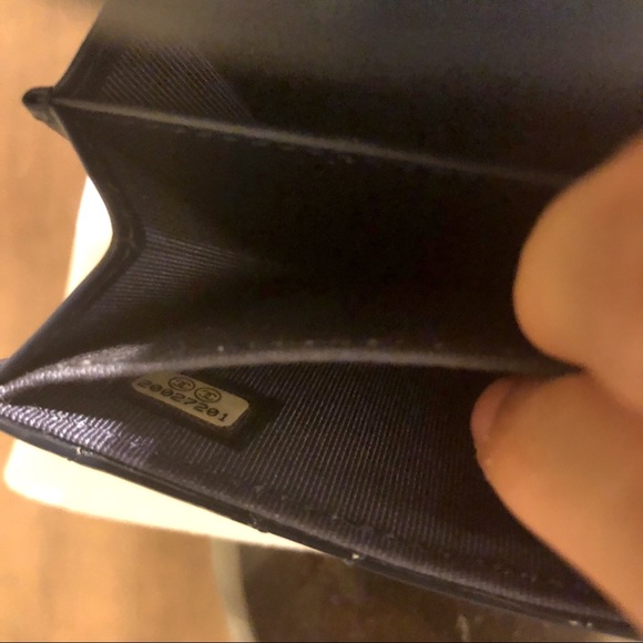 ๐SOLD๐Chanel Cruiser Patent Leather Wallet - Picture 4 of 8